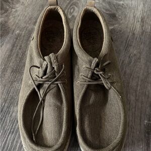 Itazero men’s shoes size 13